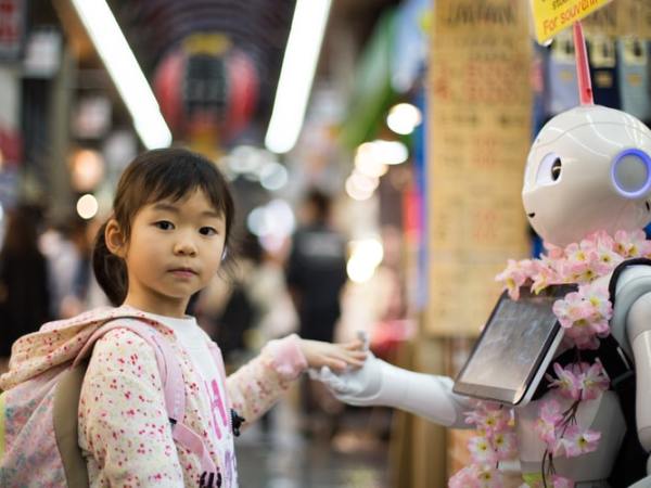 Can and should robots replace humans in the&nbsp;workplace?